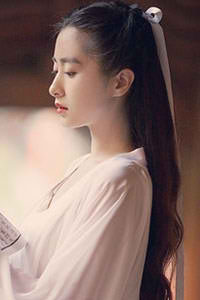 《黎娜江深》