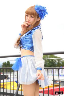 征服丰满人妻老师