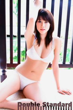 医生突然一口咬住花蒂