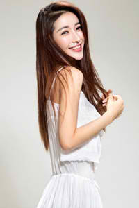 児玉菜 子