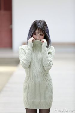 磨桌角好爽停不下来动态图