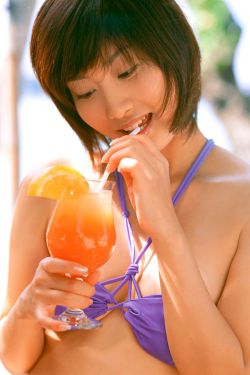 老八吃粑粑