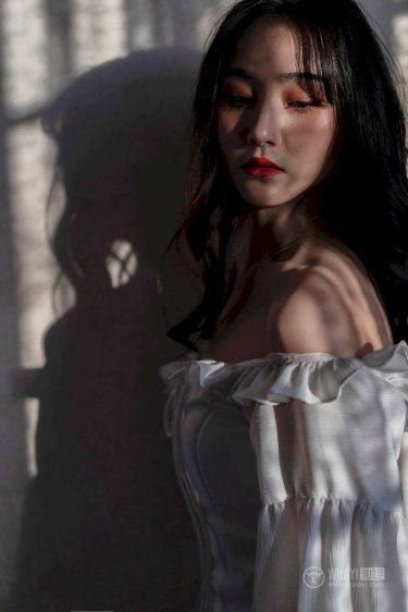 《体育老师的黑色巨茎BL》