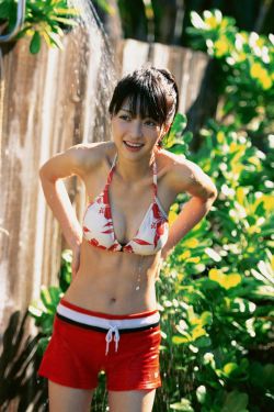 《ai人脸替换忘忧草网站鞠婧祎》