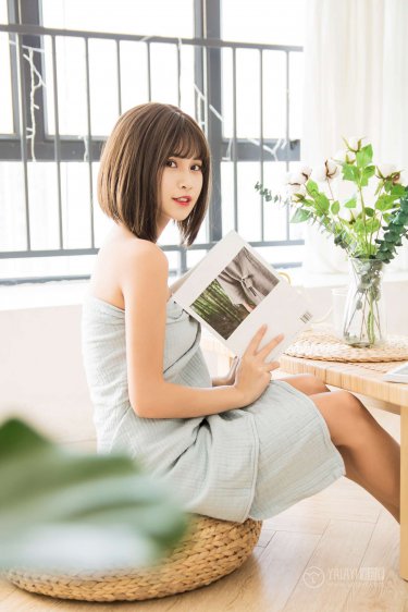 全家都是穿来的就我土著