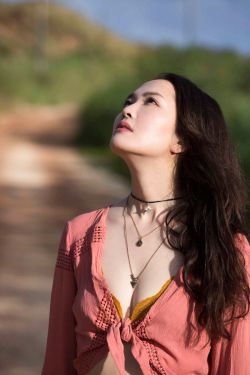 《成年轻人电影www.》